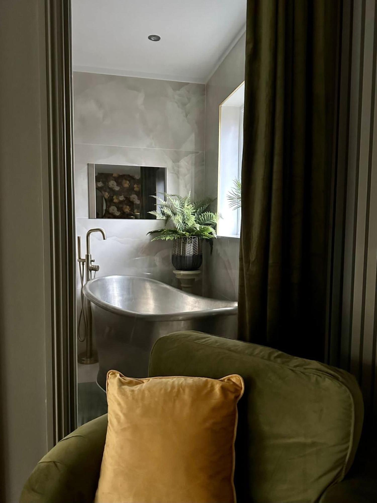 Oyo The Townhouse Hotel Durham Eksteriør billede