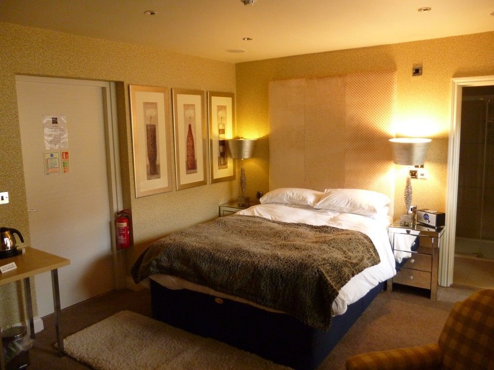 Oyo The Townhouse Hotel Durham Eksteriør billede